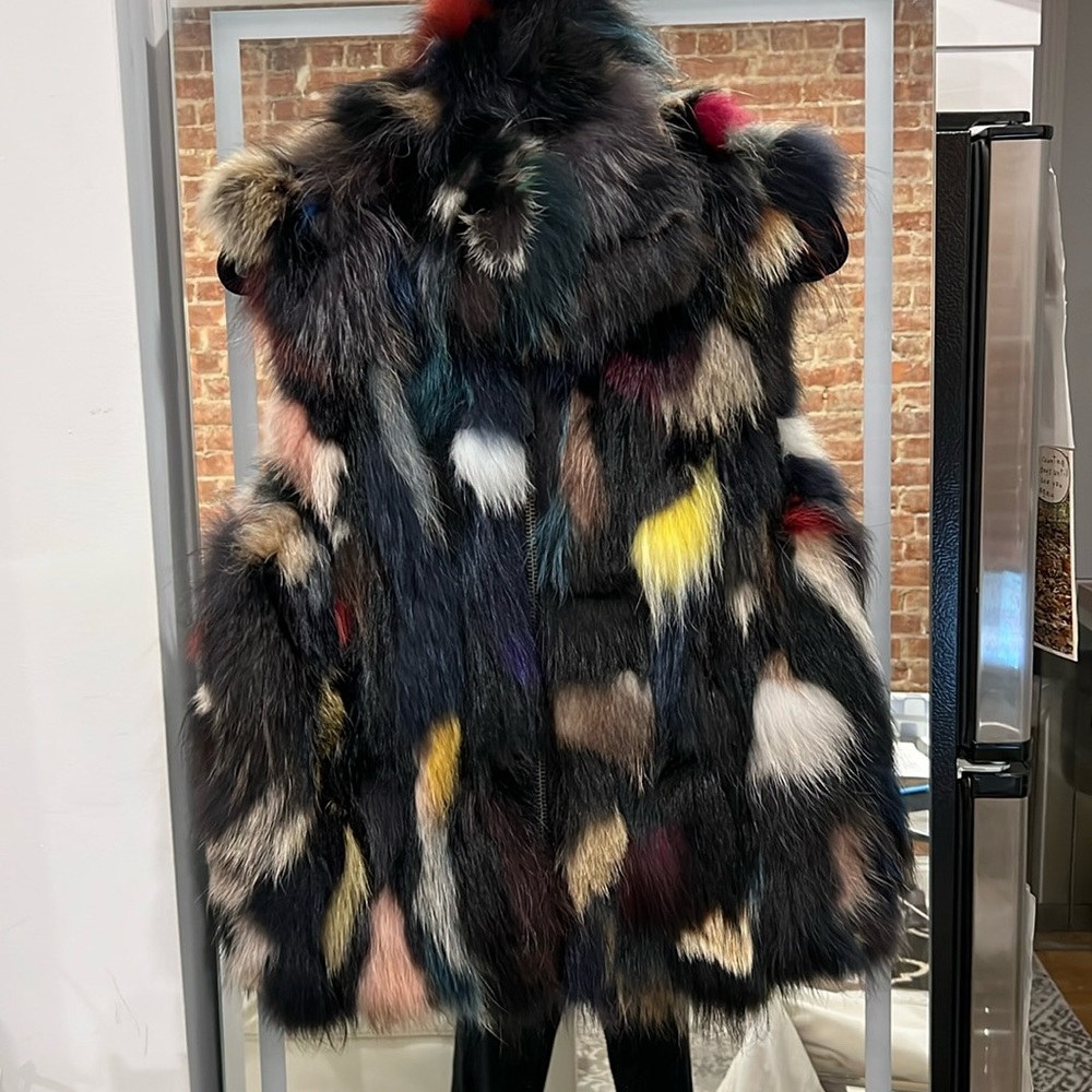 SAM. NYC WOMEN’S FOX FUR MULTI COLORED VEST